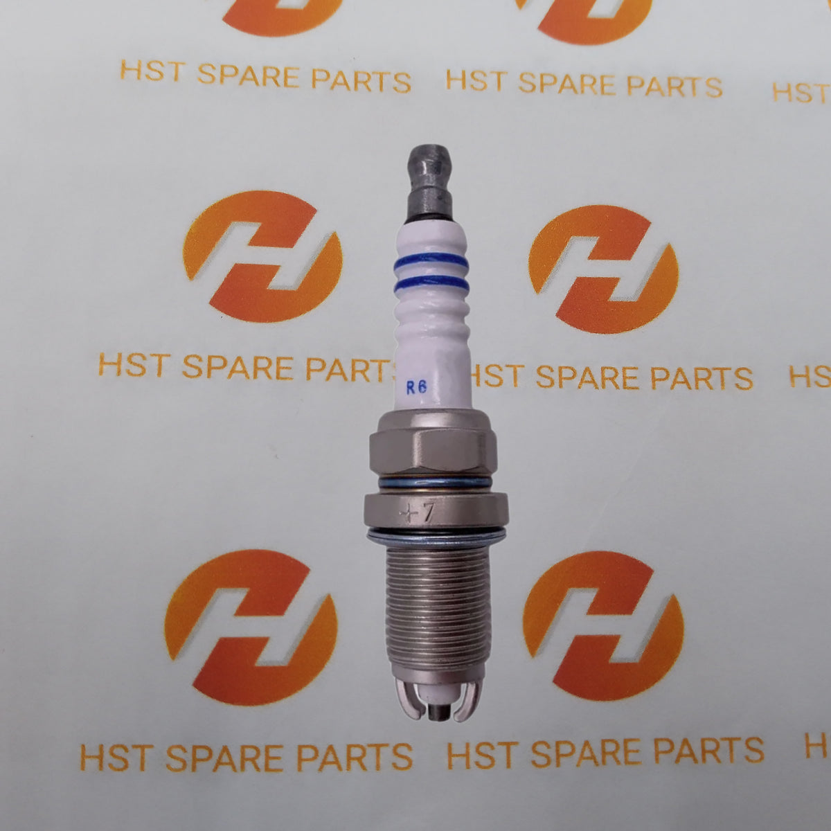 FR7LDC+ Normal Spark Plug Fit For +7 spark plug 0242229659