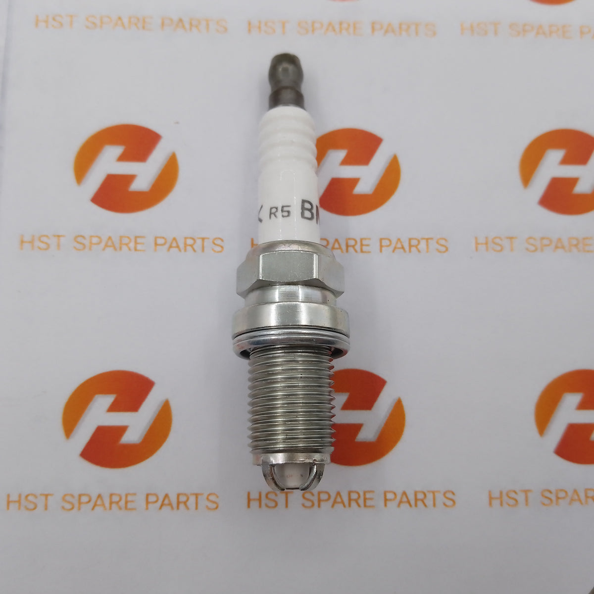 12120037607 Normal Spark Plug BKRGEQUP for BMW spark plug